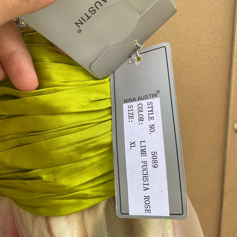 Nina Austin NWT Multicolor Long Gown Studded XL - Picture 4 of 5